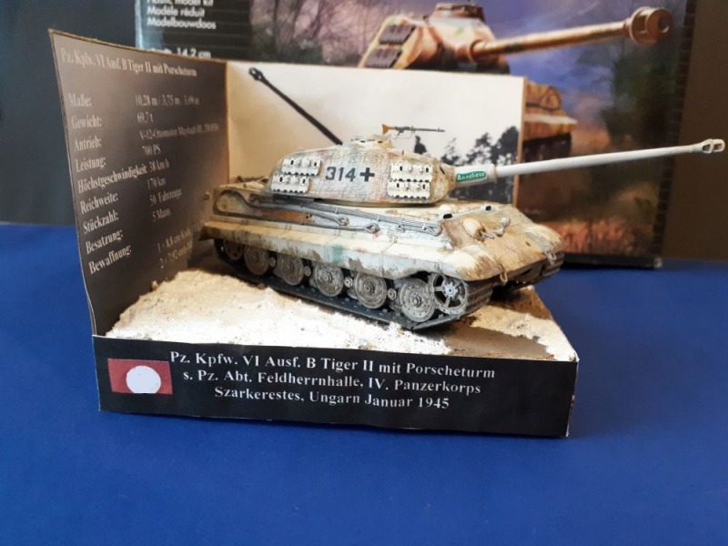 Panzerkampfwagen VI Königstiger Ausf. B mit Porscheturm