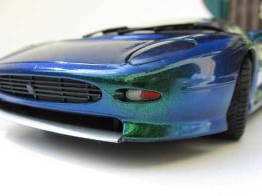 Jaguar XJ220