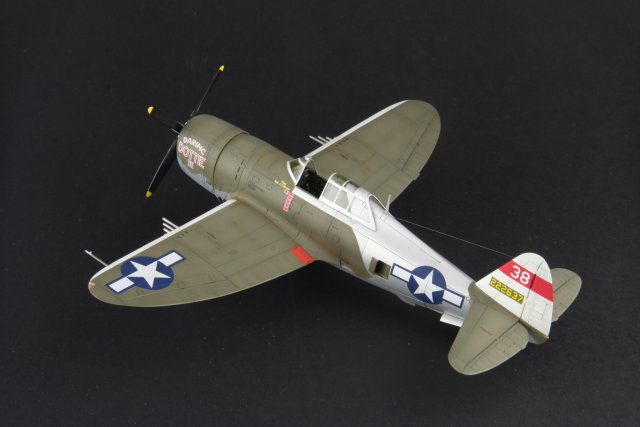 Republic P-47D-3-RA Thunderbolt Razorback