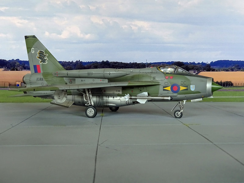 English Electric Lightning F.6