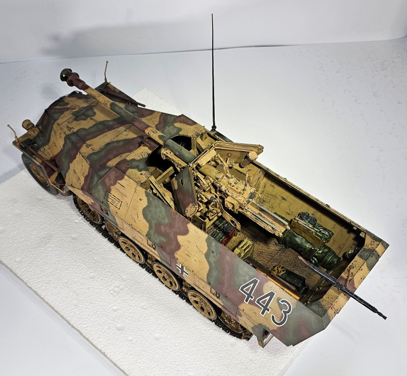 SdKfz 251 Ausf.D - /diorama/militär/1:35