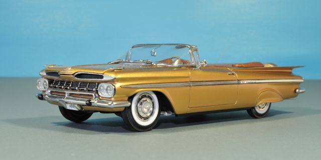 1959 Chevrolet Impala Convertible & Sport Coupe