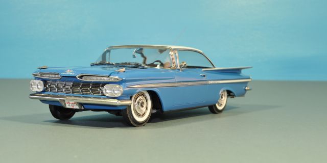 1959 Chevrolet Impala Convertible & Sport Coupe