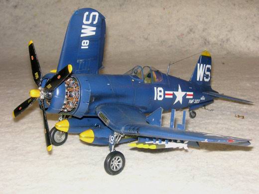 Chance Vought F4U-4 Corsair