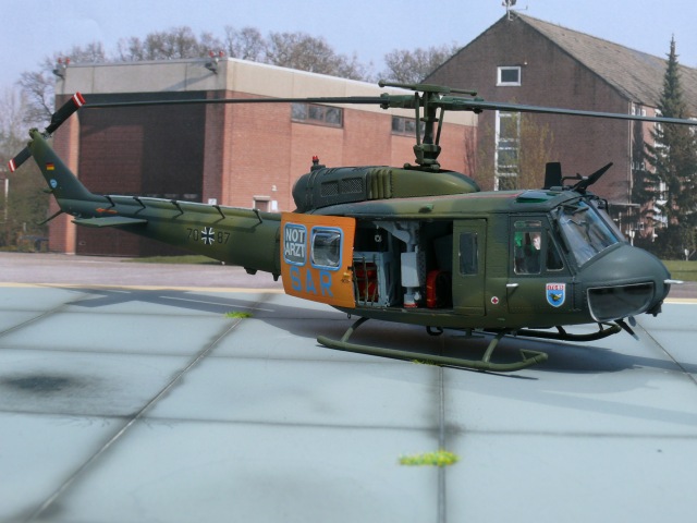 Bell UH-1D Huey