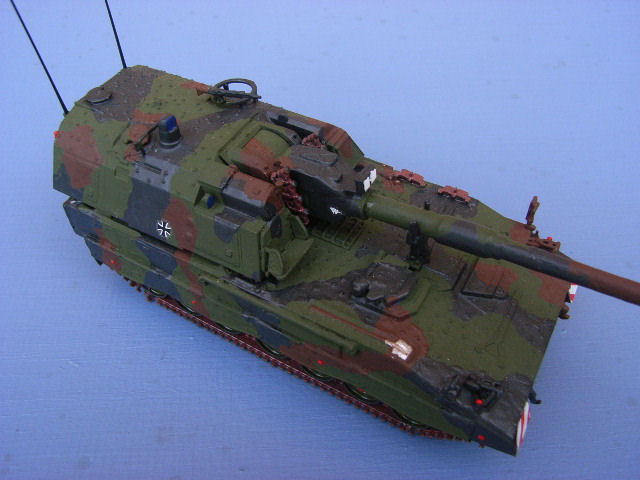 Panzerhaubitze 2000