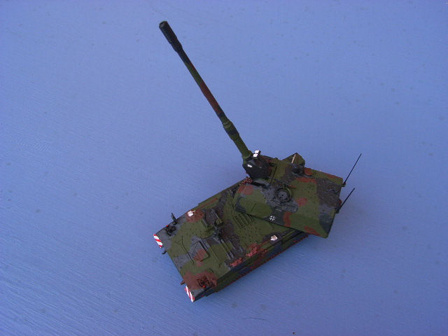 Panzerhaubitze 2000