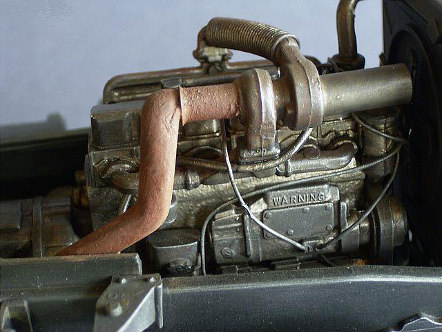 Mack DM 600