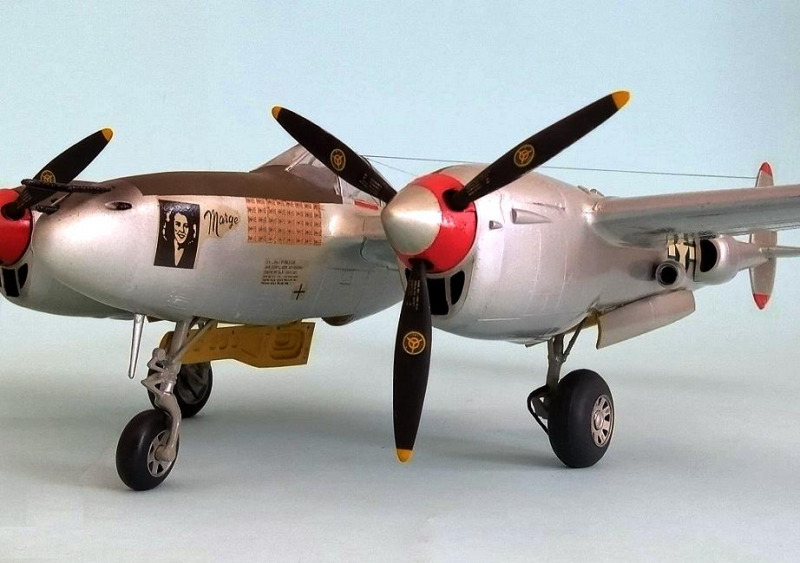 Lockheed P-38J-20-LO Lightning