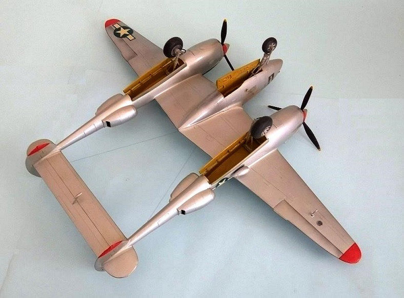 Lockheed P-38J-20-LO Lightning