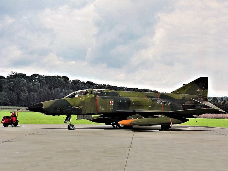 McDonnell Douglas RF-4E Phantom II