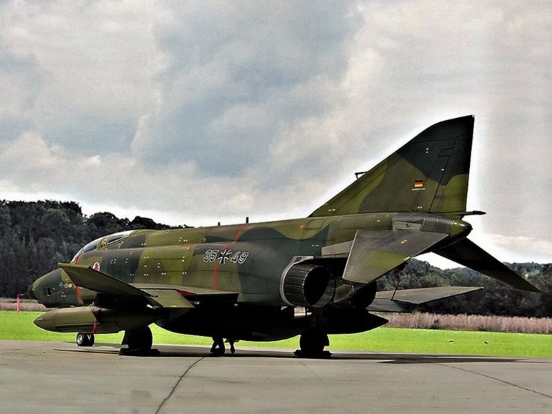 McDonnell Douglas RF-4E Phantom II