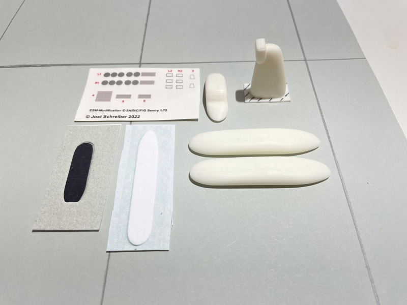 E-3 Sentry AWACS ESM Antennen Upgrade 1:72 für Heller. Für alle Versionen außer RAF E-3D und Saudi E-3A