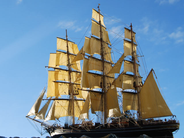 Ansicht Backbord vom Beiboot aus