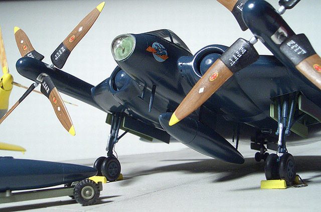 Vought V-173 und XF5U