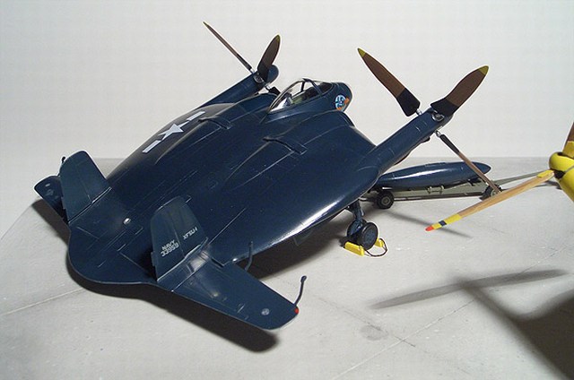 Vought V-173 und XF5U