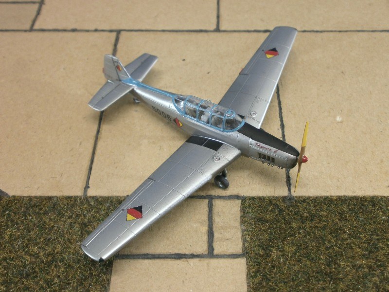 Zlin Z-226 Trener 6