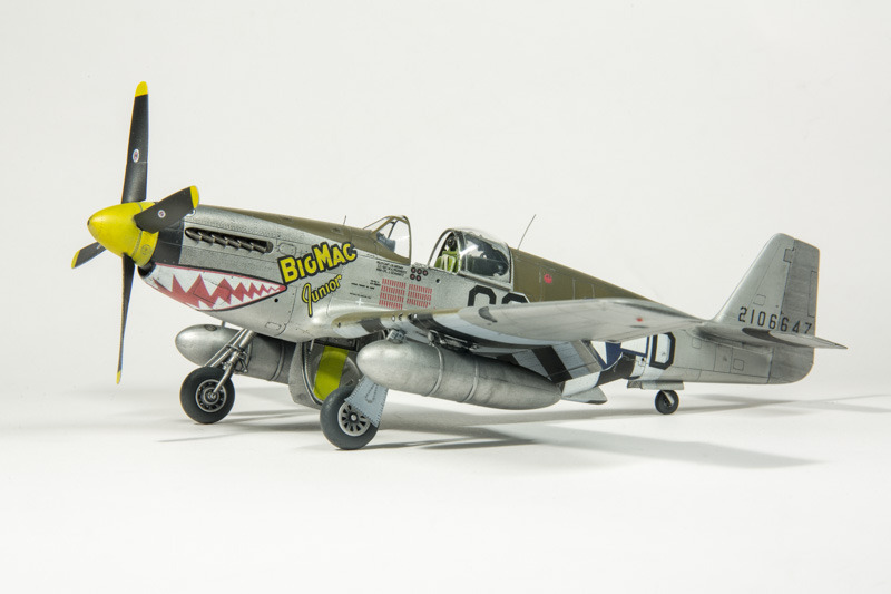 North American P-51B-10-NA Mustang