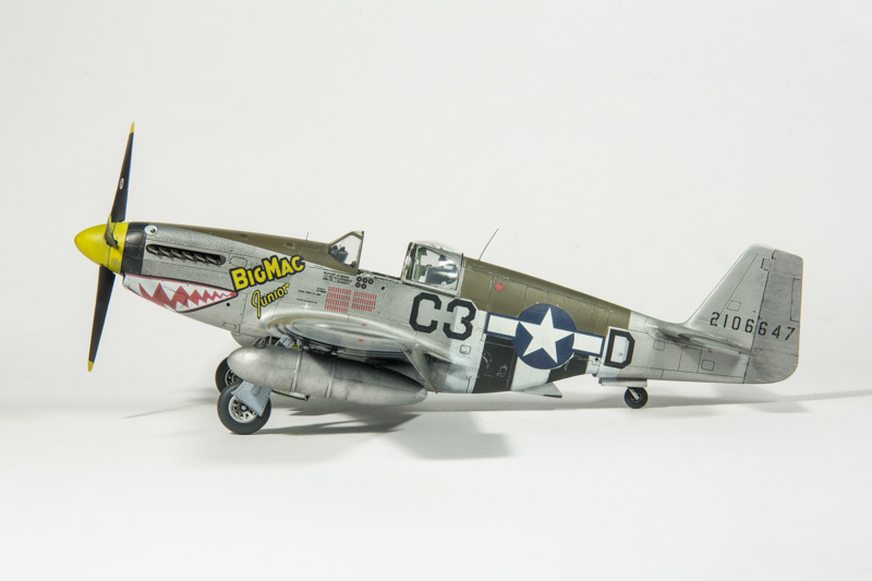 North American P-51B-10-NA Mustang