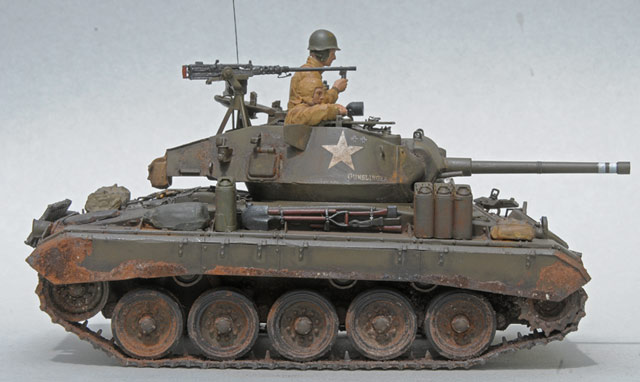 M24 Chaffee