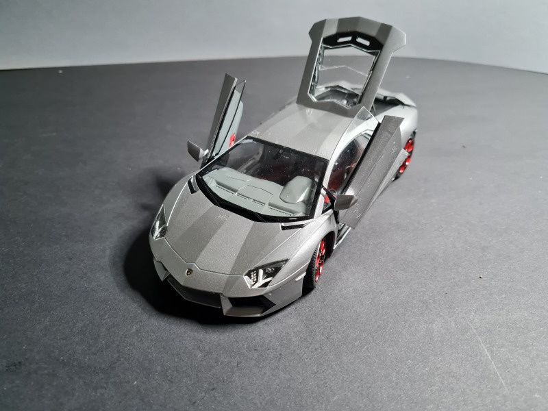 Lamborghini Aventador