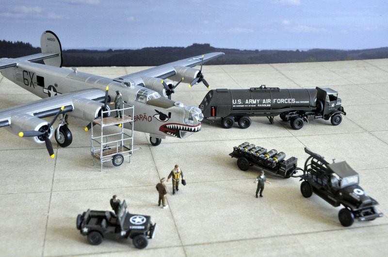 USAAF Bomber Re-Supply Set