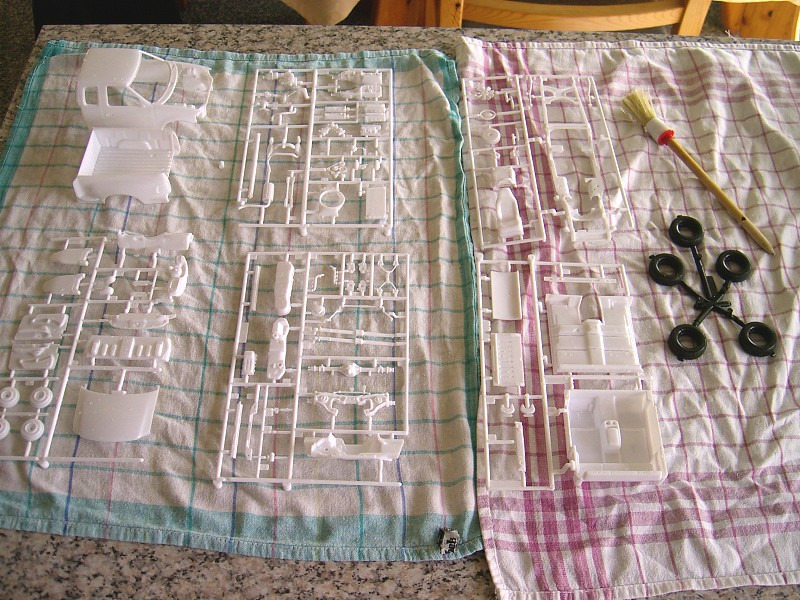 Nach einigen Stunden Trocknungszeit kann der Bau beginnen