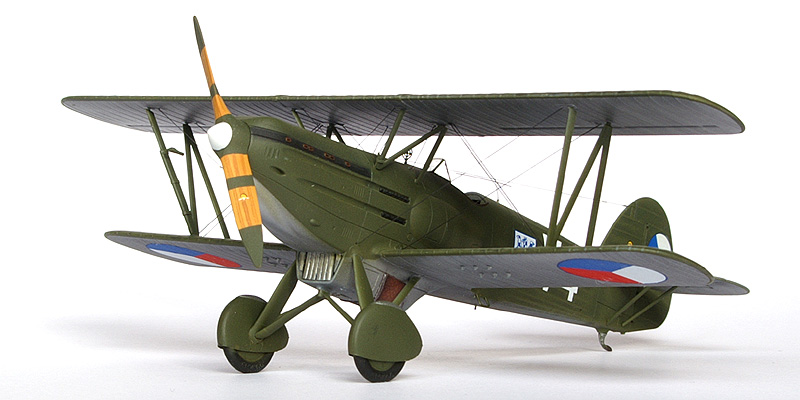 Avia B-534