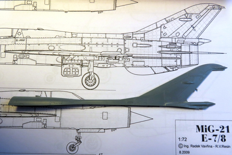 MiG Je-7R