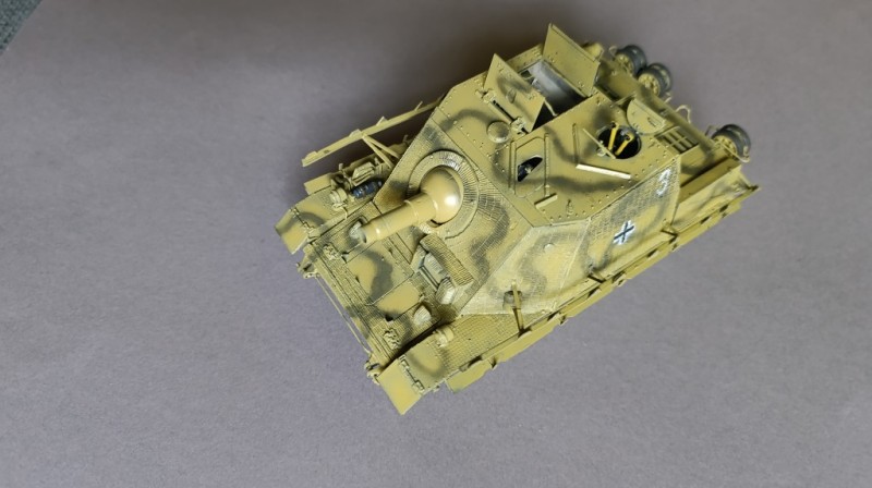 Sturmpanzer IV Brummbär früh, HobbyBoss 1:35 von Andy Hartung