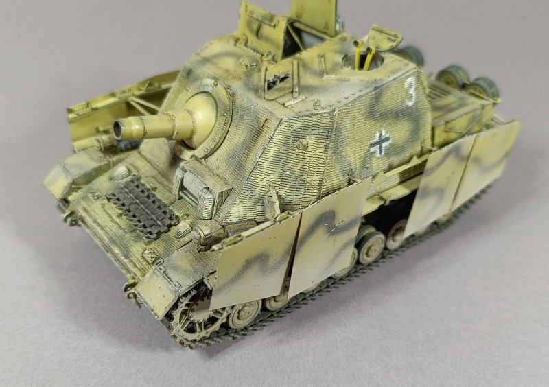 Sturmpanzer IV Brummbär früh