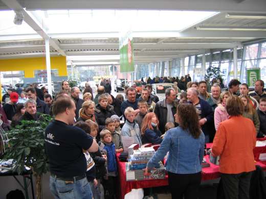 Die regelmäßigen Verlosungen am MF-Stand waren heiß begehrt.