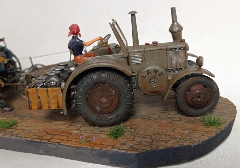 Das Treffen vor dem Hof