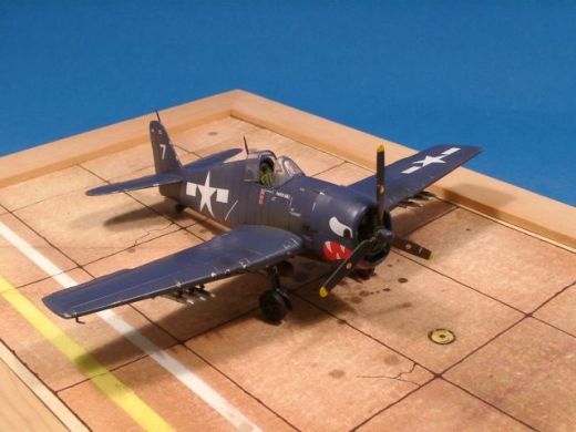 Grumman F6F-5 Hellcat