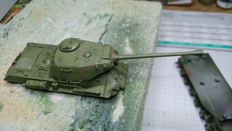 IS-2