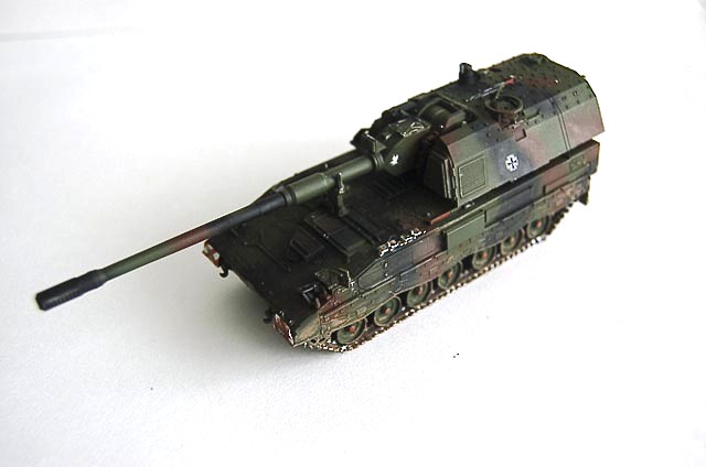 Panzerhaubitze 2000