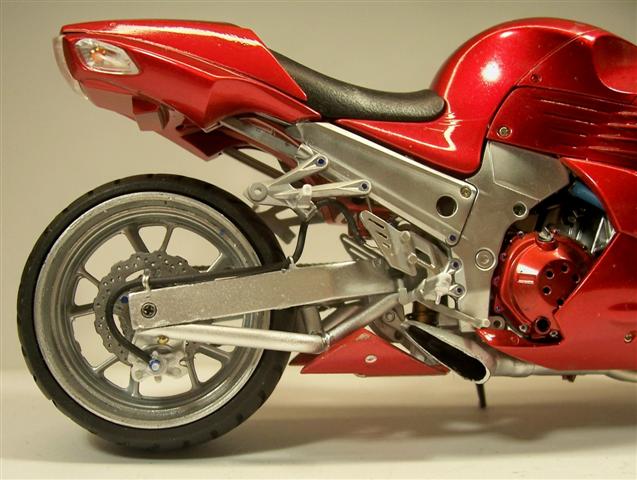 Kawasaki ZX-14 "Wide Tire"