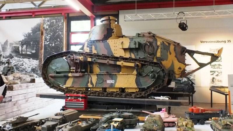 19. Militärmodellbauausstellung im Panzermuseum Munster