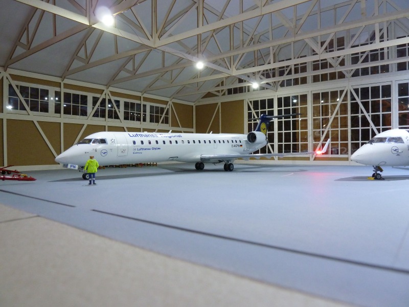 Bombardier CRJ 700