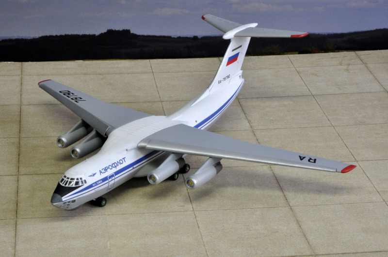 Iljuschin Il-76