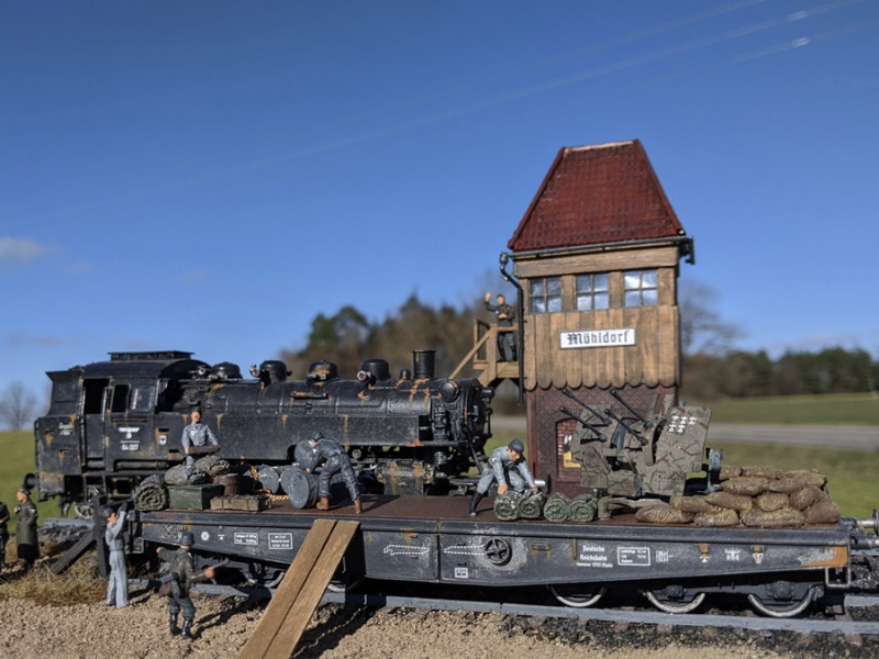 Die Tragfähigkeit lag bei 82 Tonnen, das Eigengewicht bei knapp 24 Tonnen und die Länge über Puffer bei 13,2 Metern