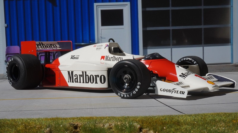 McLaren MP4/2B