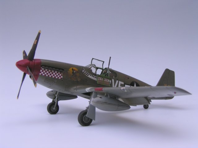 North American P-51B-7-NA Mustang