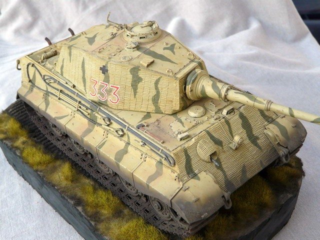 Panzerkampfwagen VI Königstiger