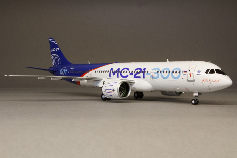 Irkut MC-21-300