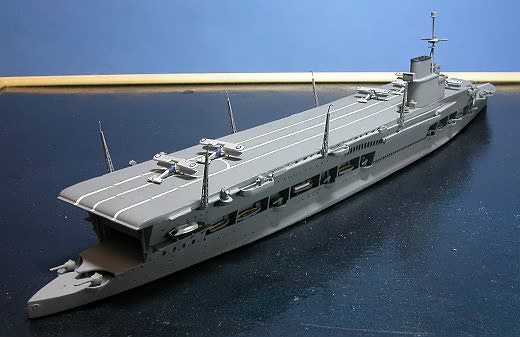 HMS Glorious und HMS Courageous