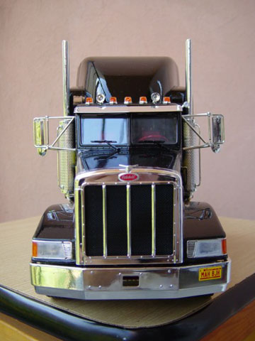 Peterbilt 377