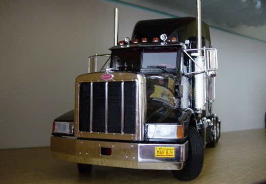 Peterbilt 377