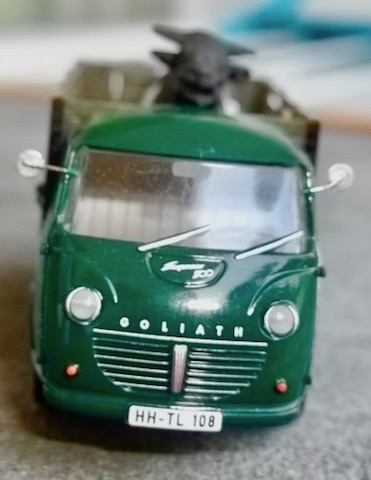 Goliath Express 1100