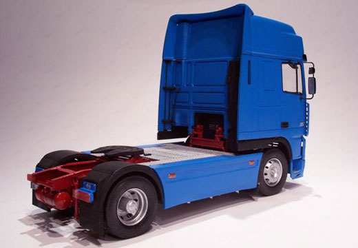 HERPA HO 1/87 CAMION DAF XF 95 RICÖ REMORQUE BETAILLERE MEGASCHARF UND SAU-KUHL